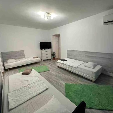 24 Ior By Green Apartments Bucharest Luaran gambar
