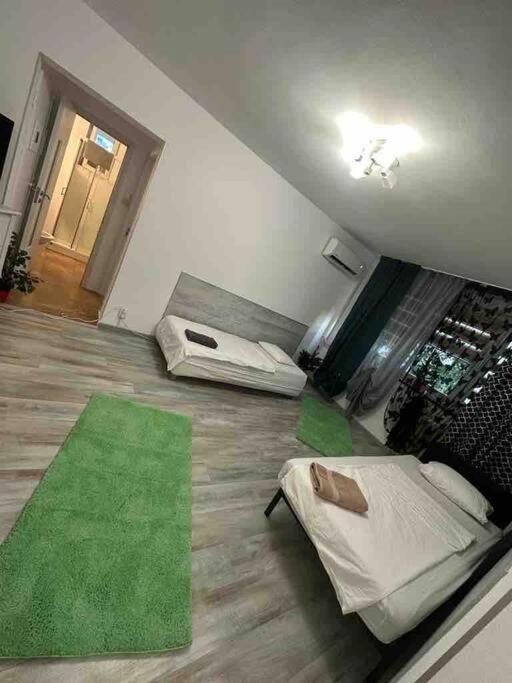 24 Ior By Green Apartments Bucharest Luaran gambar
