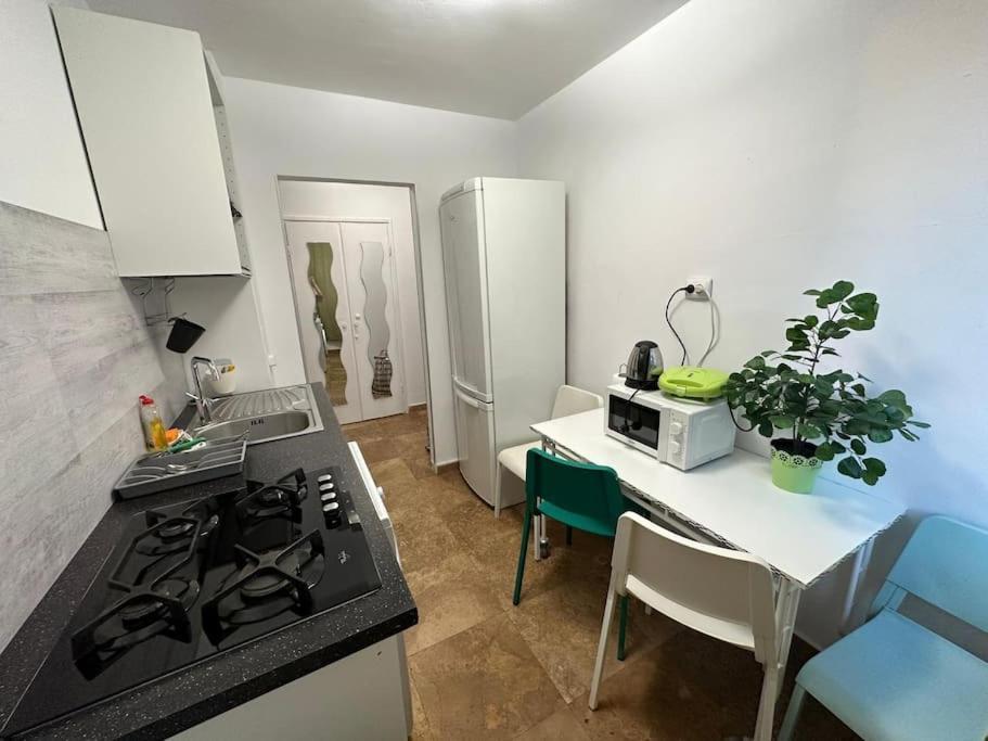 24 Ior By Green Apartments Bucharest Luaran gambar